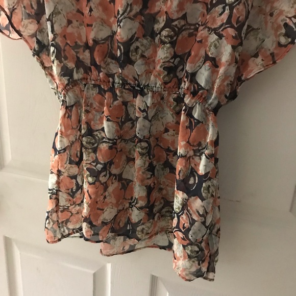 🔥🔥Overlay Top - Picture 4 of 6